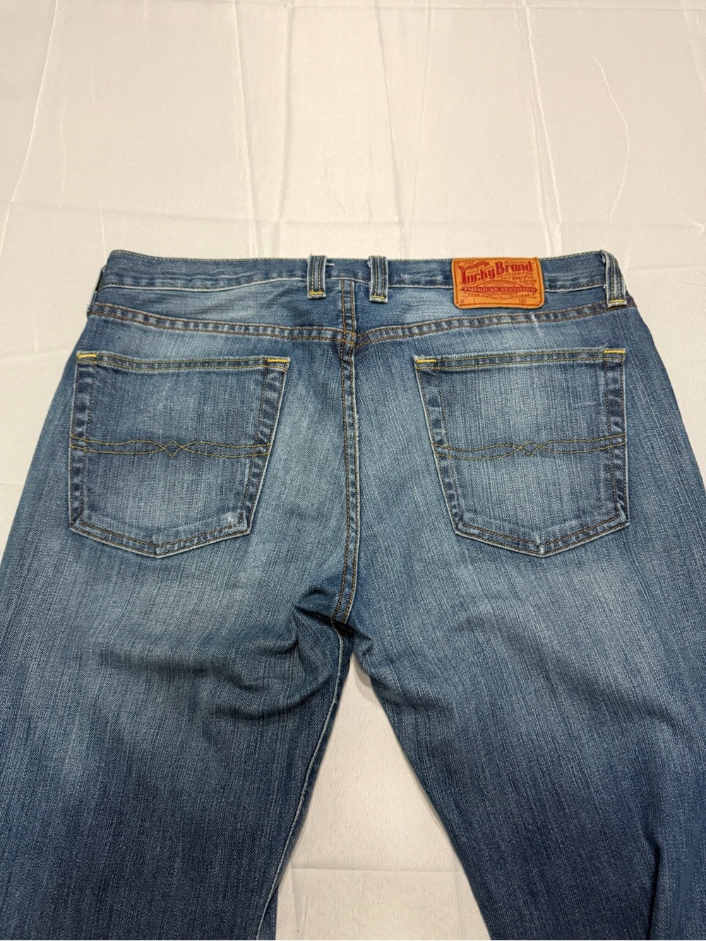 Lucky Brand Vintage Straight Jeans Men’s 33 Medium Wash Stretch Denim Blue - Picture 7 of 12